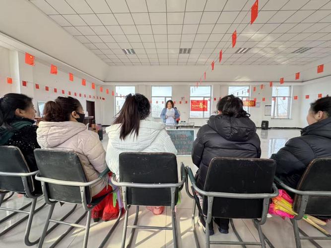 主动服务下沉乡村，健康咨询温暖民心
